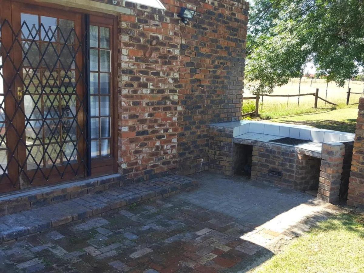 House, Cottage And Contractors Manor Meyerton Extérieur photo